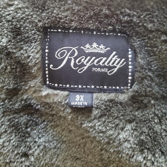 Jacket - Picture 3 of 5